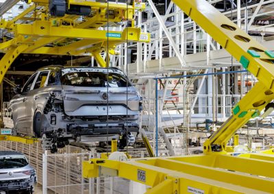 Trabajos de programación y puesta en marcha de automatismos en factorías de Renault